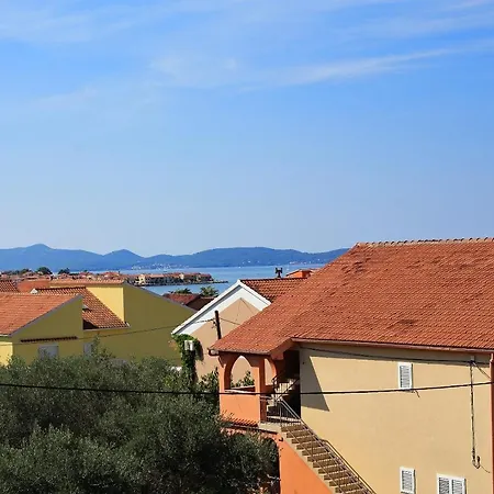 Sunny Apartment