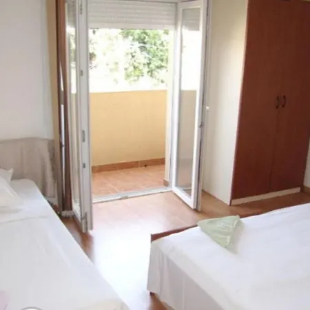 Sunny Apartment *
